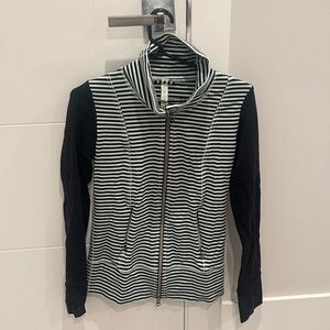 Lululemon Daily Yoga Jacket Mint and Black striped